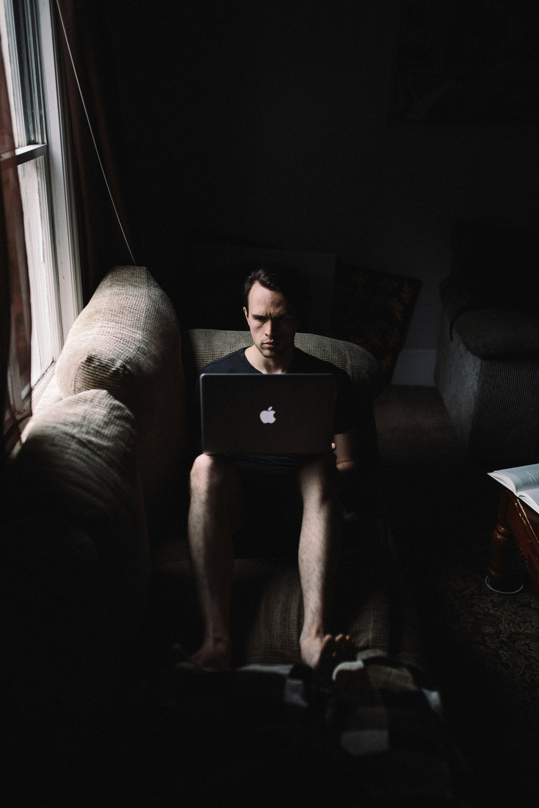 How to Become an Entrepreneur: 5 Truths No One Tells You